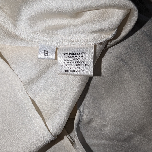 Ann Taylor Blouse - Picture 3 of 6